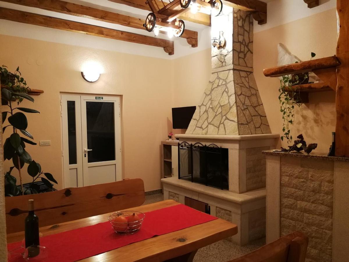 Apartman Fachin Motovun Εξωτερικό φωτογραφία